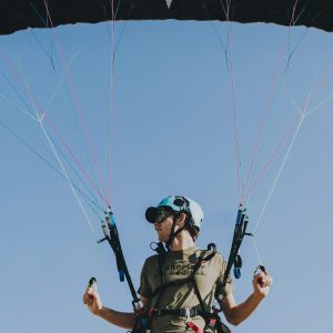 Complete paragliding initiation course